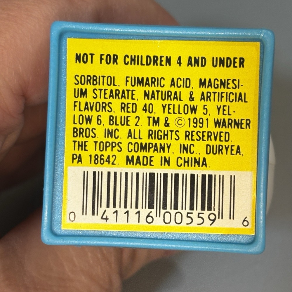 1992 Buster Bunny Warner Bros Blue Tiny Toons Tops‎ Candy Container Collectible - Picture 4 of 9